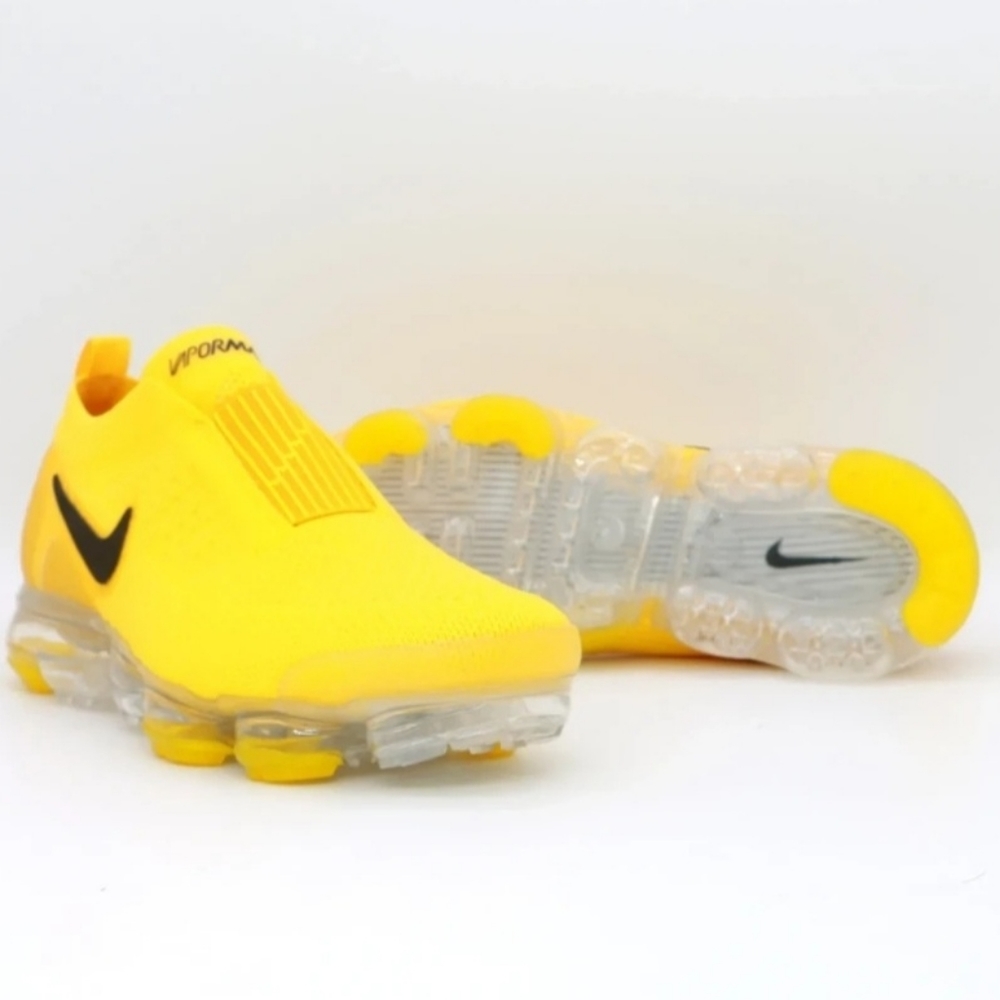 Nike Air Vapormax  women's size 6.5 Yello and Black